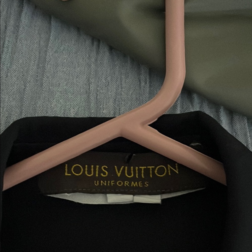 Louis Vuitton Black Uniform blouse - Picture 4 of 6